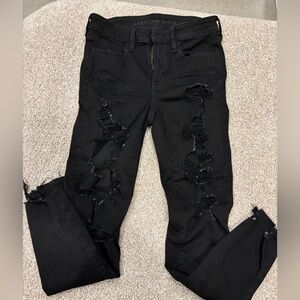 American Eagle - Hi-Rise Jeggings Black Distressed Women's Jeans, Size 6R